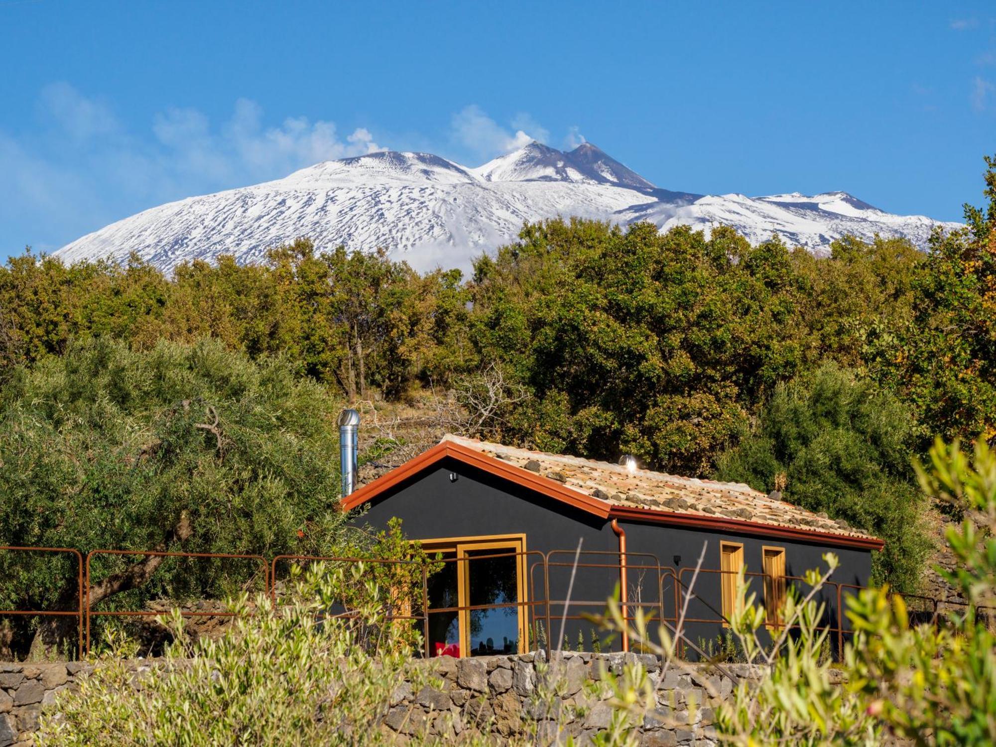 Podere Dell'Etna Segreta - Essential Nature Hotel & Glamping Biancavilla Ngoại thất bức ảnh
